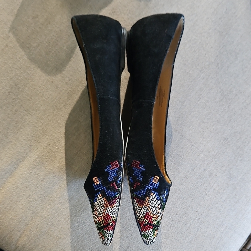 Cynthia Rowley Floral Embroidered Women's Pointed Toe Flat Shoes 9.5 - Picture 3 of 13